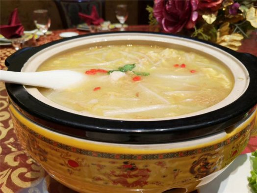2019納新長(cháng)城行 —— 中午餓著(zhù)了，晚上的“大餐”